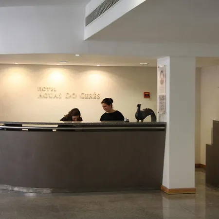 杜热雷什·里贝罗公寓式酒店 吉尔斯